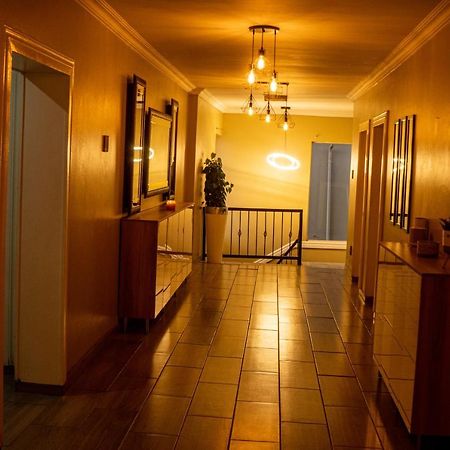 Henry George Guest House Pretoria-Noord エクステリア 写真
